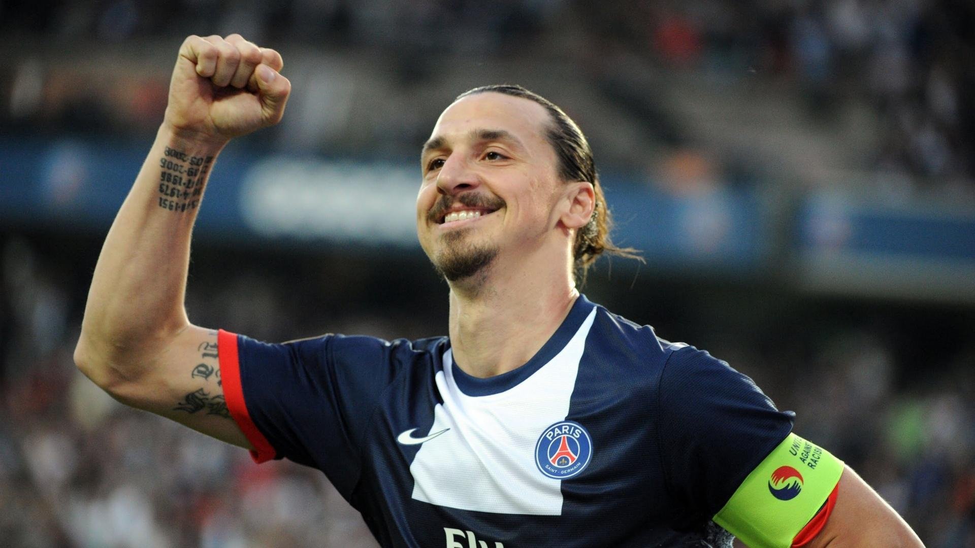 “马科斯·莫奇:阿根廷美洲狮队的防守支柱,未来大有可为”