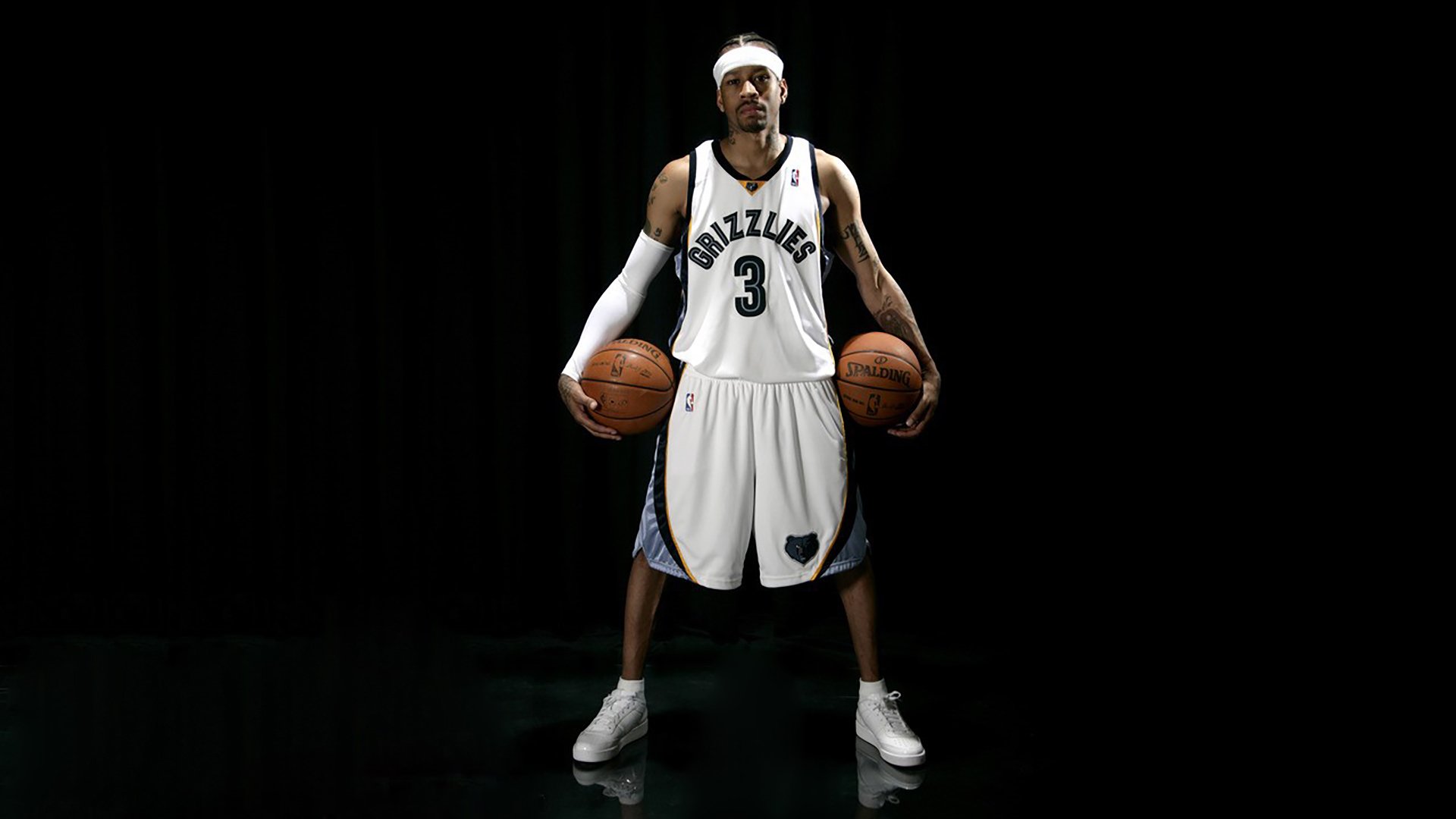 爱游戏平台-英超激情瞬间：逆袭、终场绝杀引爆现场，英超经典时刻